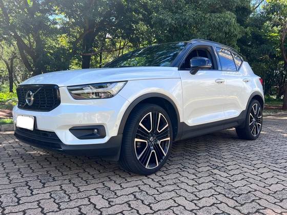VOLVO XC40 2.0 T5 GASOLINA R-DESIGN AWD GEARTRONIC